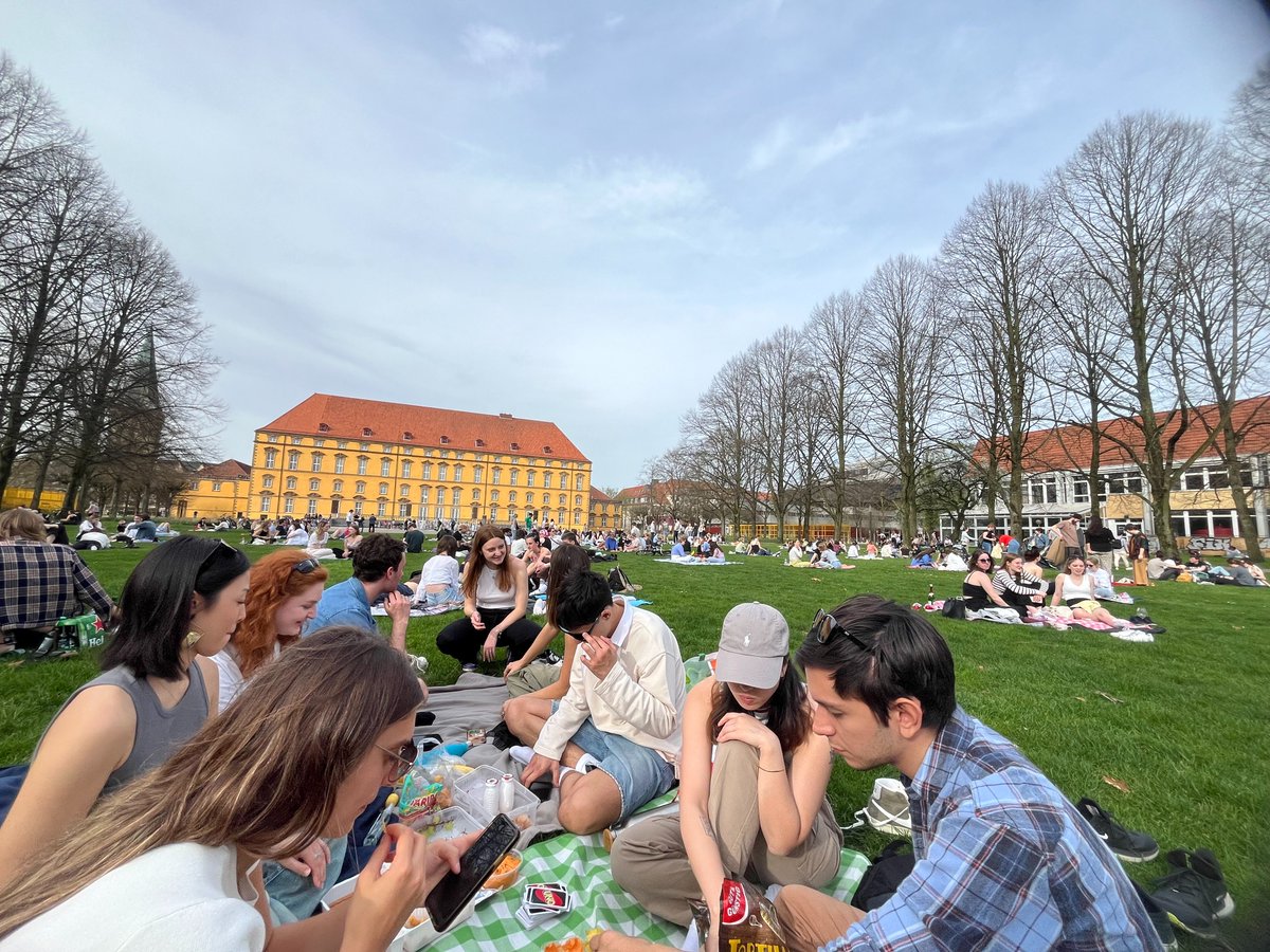 FAUBA_Internac's tweet photo. Nos llena de orgullo ver a nuestros alumnos aprovechar oportunidades de intercambio como la de la Hochschule Osnabrück. 🌍📚 ¡El crecimiento personal y profesional que logran es invaluable! 🌟 #IntercambioFAUBA #ORGULLOFAUBA https://t.co/jMCK50RXS1