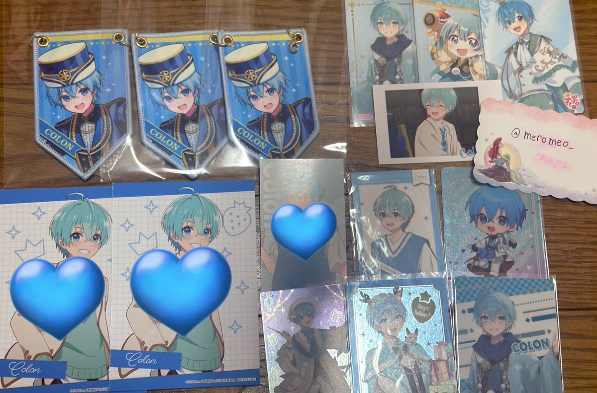 pm_9205's tweet photo. @meromeo_ 検索より失礼致します。💖と💙つけたものの交換は可能でしょうか？？お写真に無いのですがHMV特典同種🩷さん所持しておりますので、お取引可能なようでしたらIDと共にお写真お送りさせていただきます🙇🏻‍♀️ご検討の程よろしくお願い致します。 https://t.co/Qr7UXYsISt