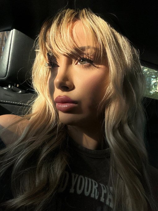 the sun is shining and so am I ☀️👁️ https://t.co/bVODlhR9xV