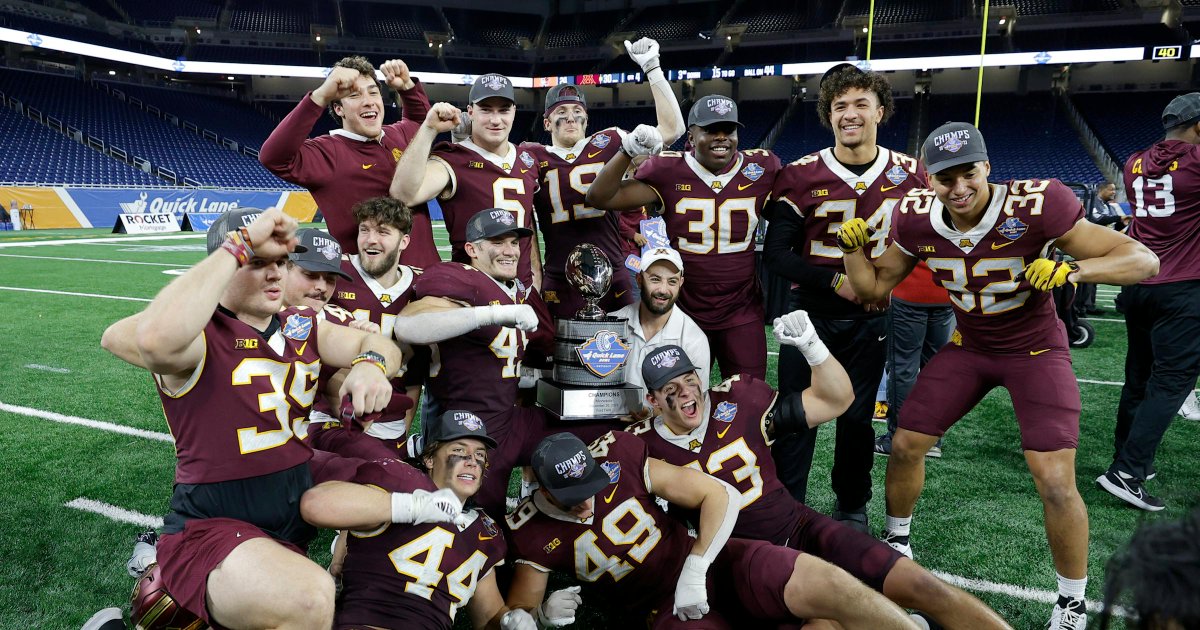 GopherNation's tweet image. Big Ten football media poll released with new and old toward the top and Gophers lower startribune.com/gophers-footba…