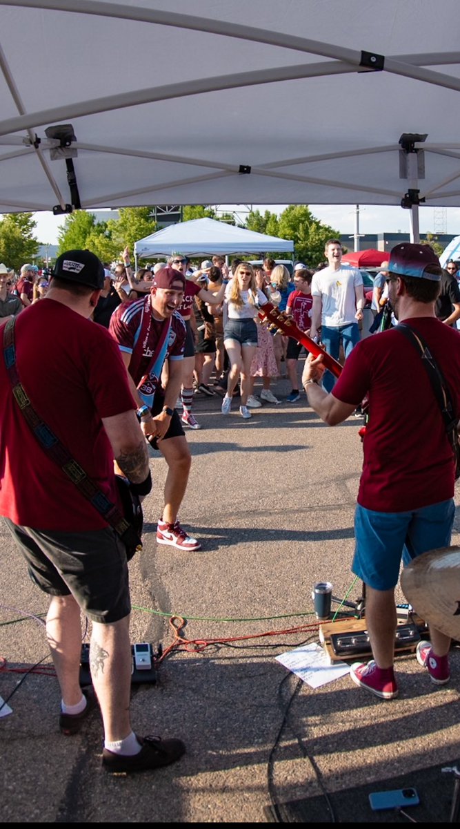 NellyOnAir's tweet photo. Get yourself a hype man like @Coach_Sanford2 https://t.co/Eh9vRBir6c