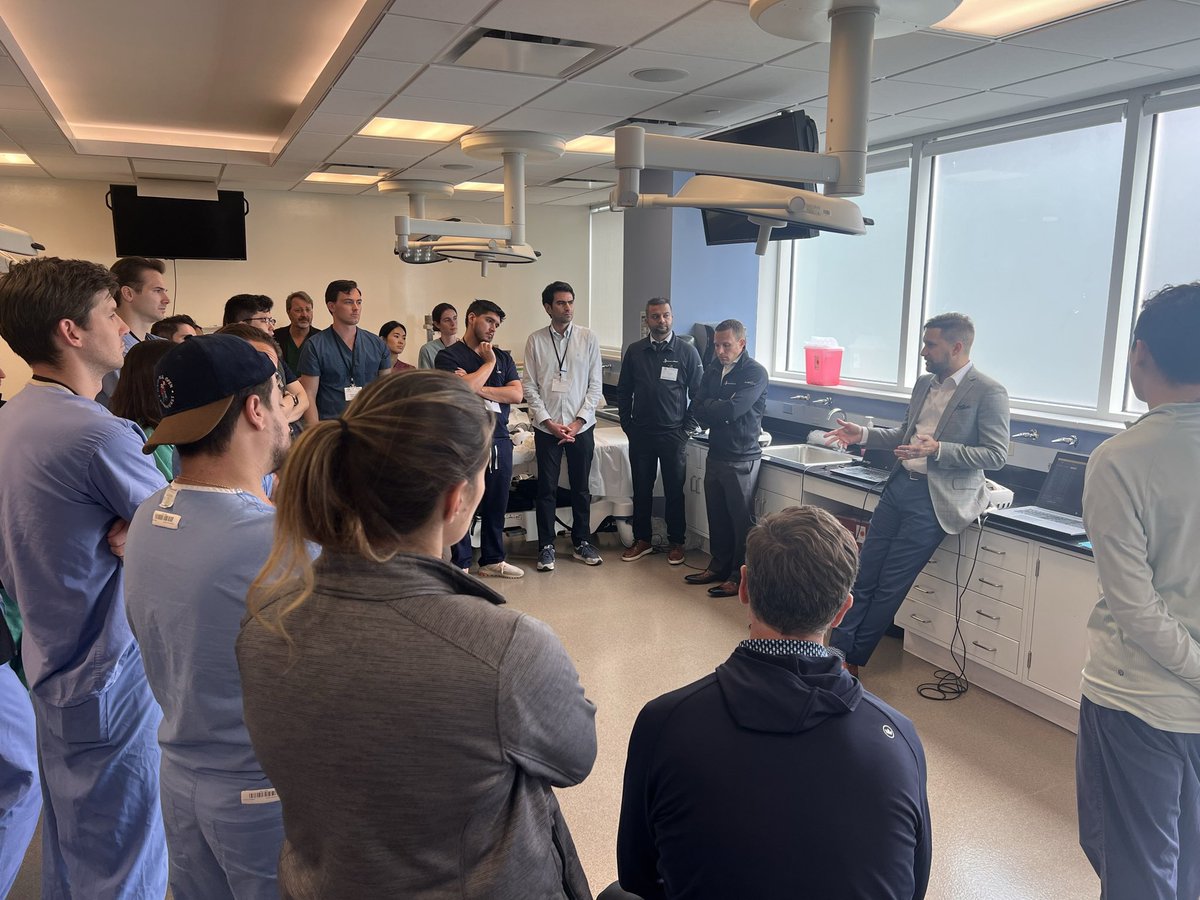 ImmersiveTouch's tweet photo. ImmersiveTouch was part of the @Facialartists ASMS 2024 course. Residents learned how our VR solutions help plan fracture cases with 3D printed models for optimal treatment. Schedule a demo: https://t.co/fX3XUWL4u4

#ImmersiveTouch #MedTech https://t.co/VMmIr4AXoC