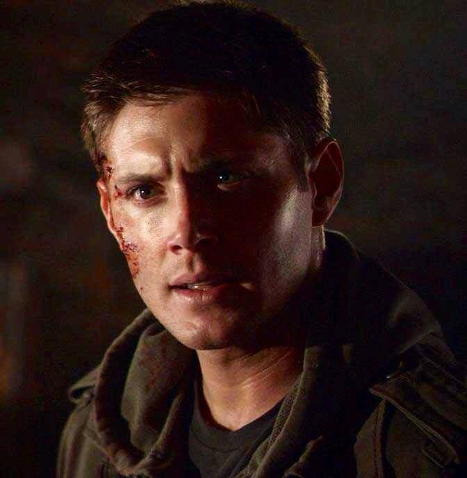 bisexualdio's tweet photo. my coworkers are seriously trying to gaslight me into thinking jensen ackles isnt hot. like have you seen this man ??? https://t.co/oBPc1dsrJ1