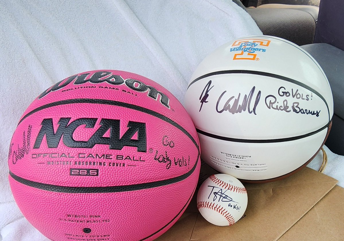 mmcornelius's tweet photo. Gathering items for silent auction table @smokiesbaseball to benefit @StridesKnox on Aug. 10. Thank you @CoachKim_ @LadyVol_Hoops, @RickBarnesUT @Vol_Hoops and Tony Vitello @Vol_Baseball. Softball from @KarenWeekly also to come! #BreastCancerAwareness https://t.co/L47Lqeme1t