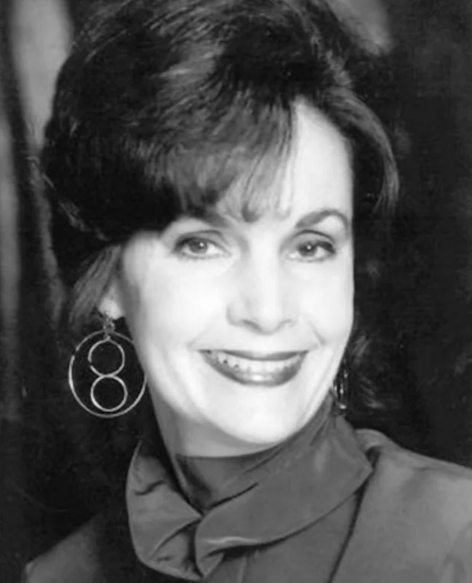 SourceNashville's tweet photo. Featuring 2014 SOURCE Hall of Fame Inductee, Kitty Moon Emery. Emery, started at Scene Three, producing acclaimed projects including Garth Brooks' "The Dance" music video. And is currently CEO of Kitty Moon Enterprises. We are so proud to have you as a part of our SOURCE family! https://t.co/q5gGnV0YsB