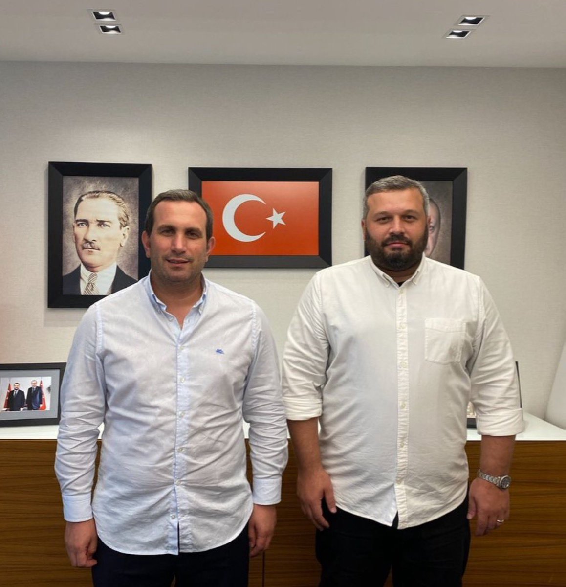 demir_erdem's tweet photo. Kıymetli yol arkadaşımız Abdullah Ayaz’a Türkiye Futbol Federasyonu Genel Sekreterlik görevinde üstün başarılar temenni ediyorum.

Hayırlı olsun.

Allah hayırlı hizmetler yapmayı nasip etsin. https://t.co/L4i7uPyk1i