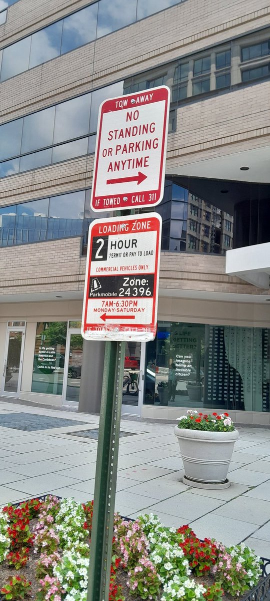 It's time for Telangana government to start imposing PARKING FEE at all Public places including Malls in Hyderabad. It will ease traffic besides REVENUE GENERATION TO GHMC
Hyderabad has already become NO RIGHT TURN CITY. Now it's our turn to make HYDERABAD,  NO FREE PARKING CITY.