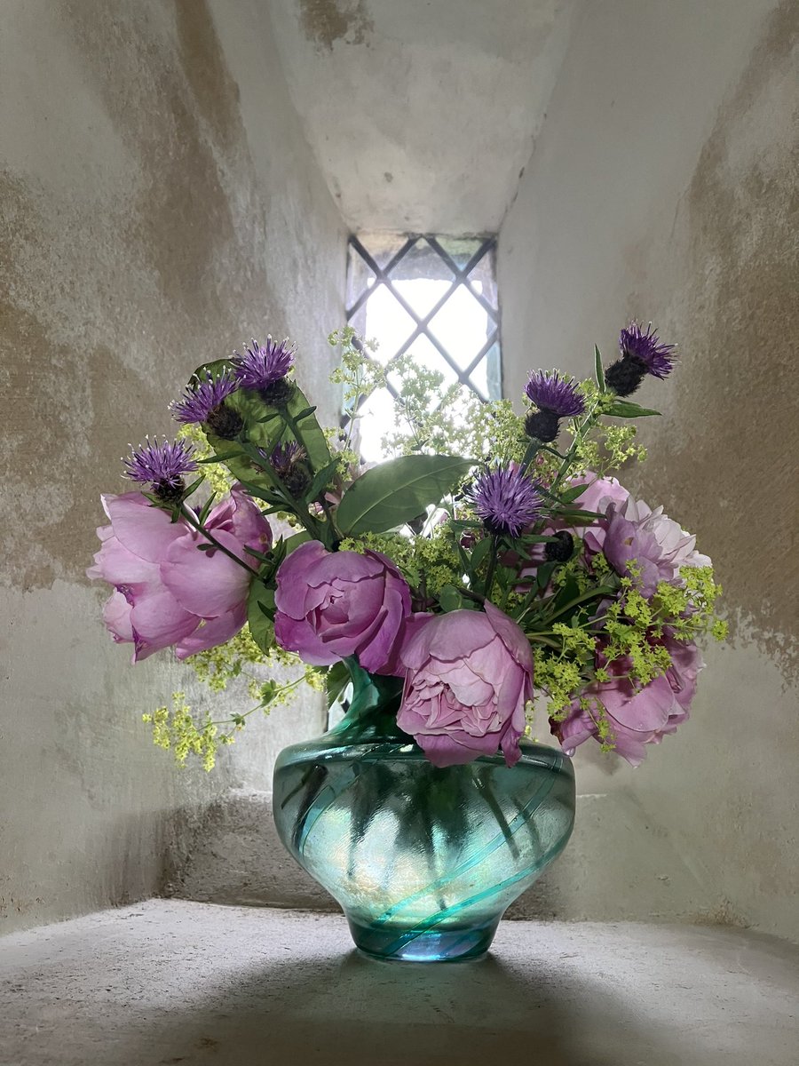 JudyCorbett's tweet photo. All the fullness of summer coming in. https://t.co/sf4xmp1CRI