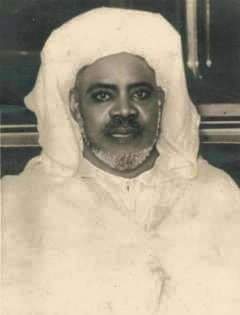 Shaykh Ibrâhîm (رضي الله عنه) wrote in a letter:

"And this poor Slave is the Door of Shaykhunâ Ahmad al-Tijânî (رضي الله عنه). 

Whoever I accept, Shaykh Ahmad Tijânî accepts, and whoever I reject, Shaykh Ahmad Tijânî rejects ...