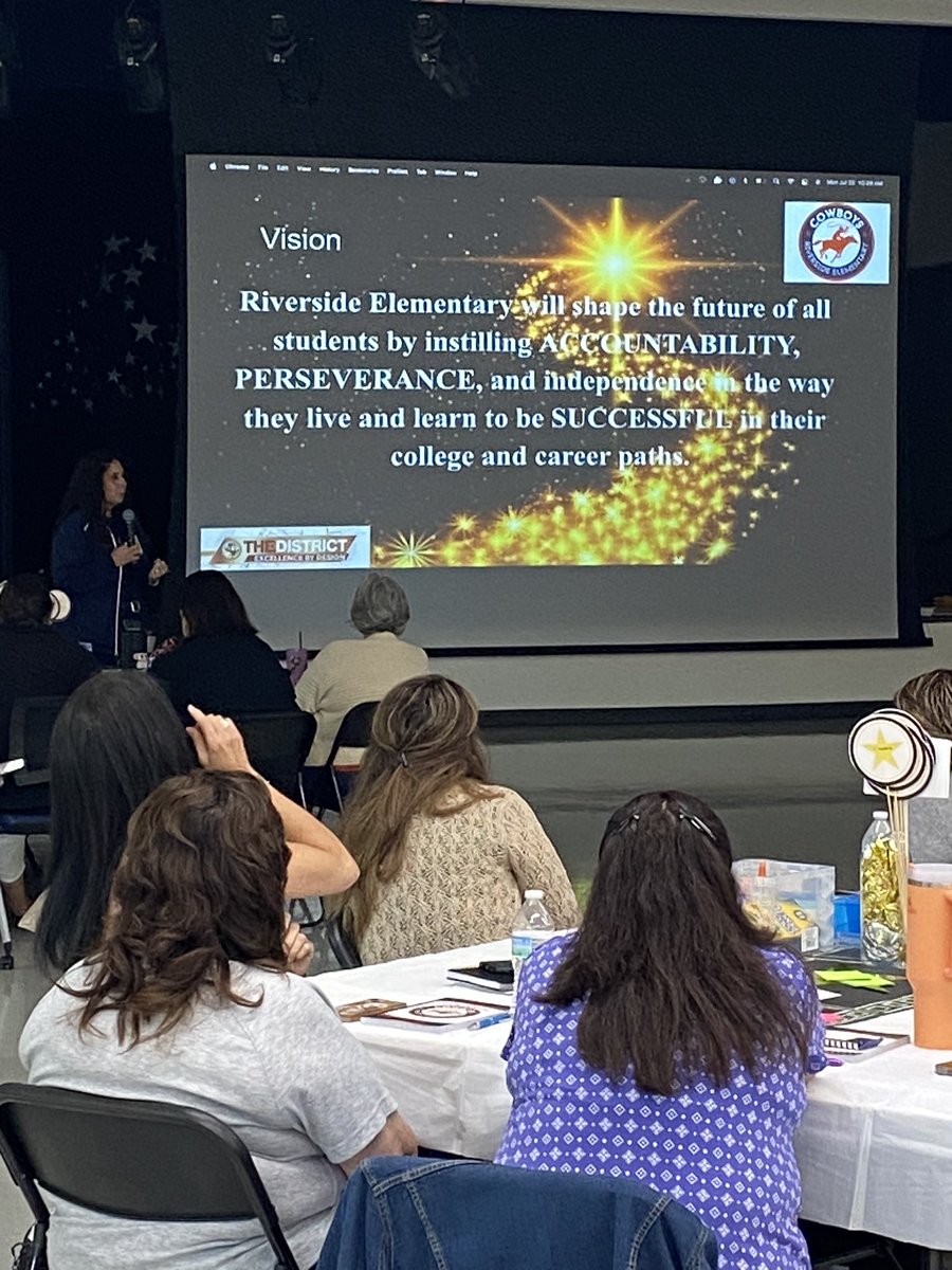 _IreneAhumada's tweet photo. Riverside Elementary Cowboys are committed to help all of their students grow and shine like stars⭐️⭐️! @YsletaISD @BrendaChR1 @RiversideEleme2 https://t.co/omLAJ4eXiq