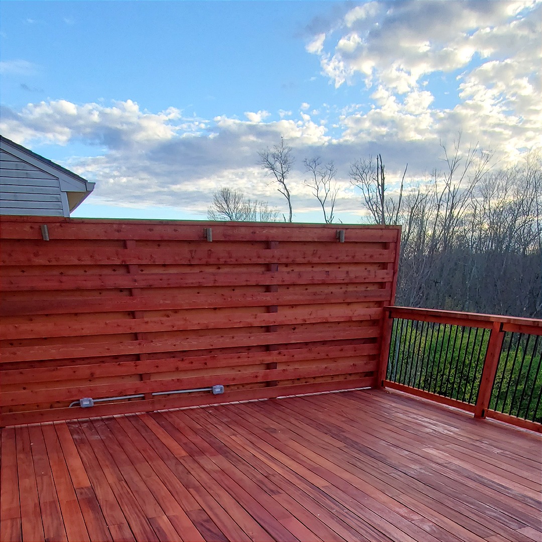 SteveGetsiv's tweet image. Looking for the perfect warm Mahogany wood stain? Look no further than ExoShield Mahogany! #ExoShield #NovaUSAWood