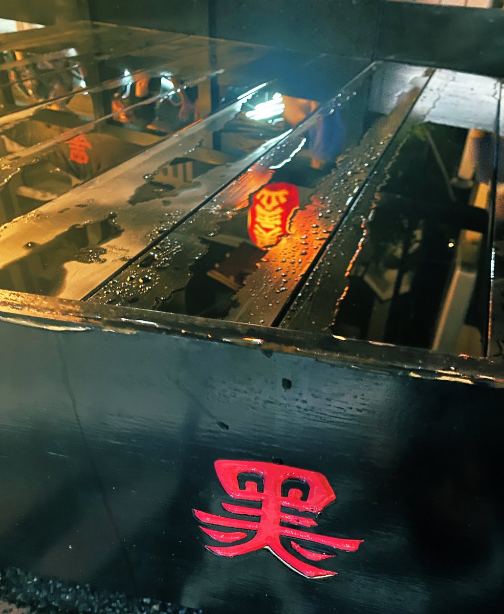 雨降っていないのに
粋な計らいで浄妙山と黒主山でリフレクション撮ってきた！

こういうの撮ってみたかったんだ！！😆📸

 #祇園祭