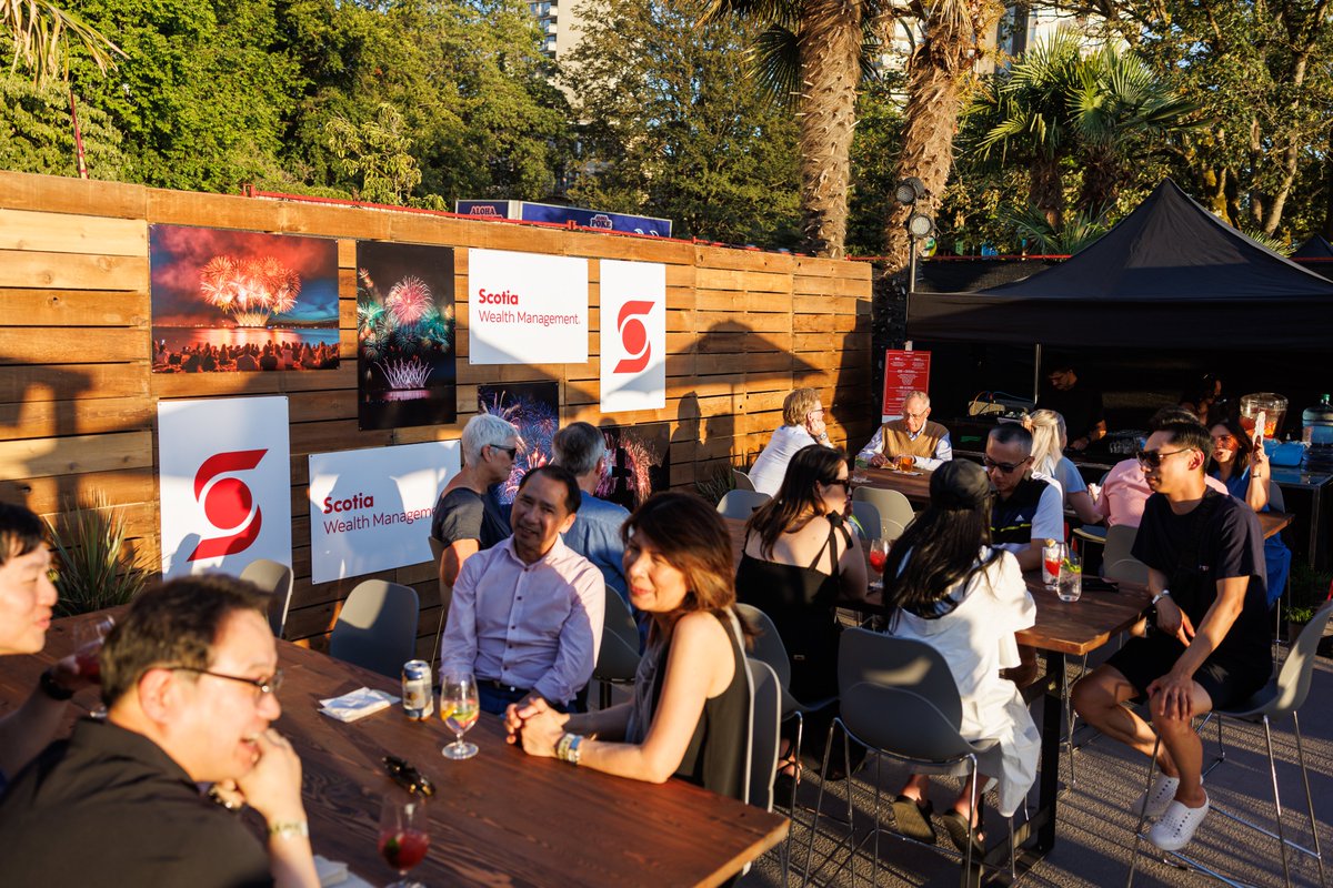 Portugal put on a fantastic show this past Saturday! If you missed out, We still have General Admission tickets available for July 24 and 27.
.
Join us in the Scotiabank Lounge with premium viewing in this 19+ venue.
.
See the link below.
.
hondacelebrationoflight.com/buy-tickets/
