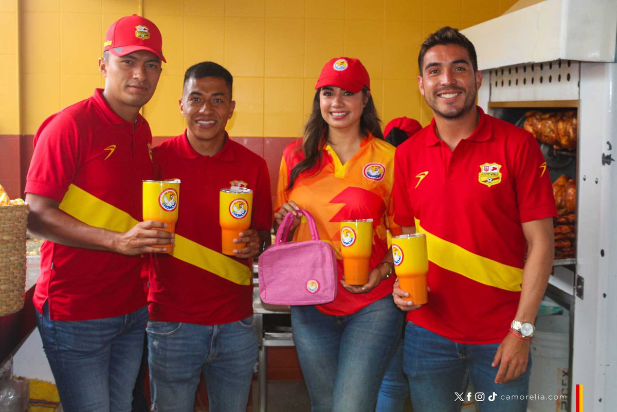 C_A_Morelia's tweet photo. Estuvimos en la inauguración del  @PolloChoncho, suc. Inmaculada 🫵

Muchas felicidades, por muchas más😎

#AmorCabrón https://t.co/Uu5LeY6h36