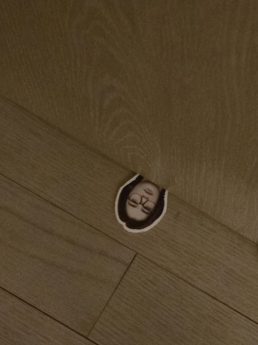 riumantic's tweet image. i think koz should take the opportunity and monopolize the door industry or whatever it is because i would buy a boynextdoor door stopper