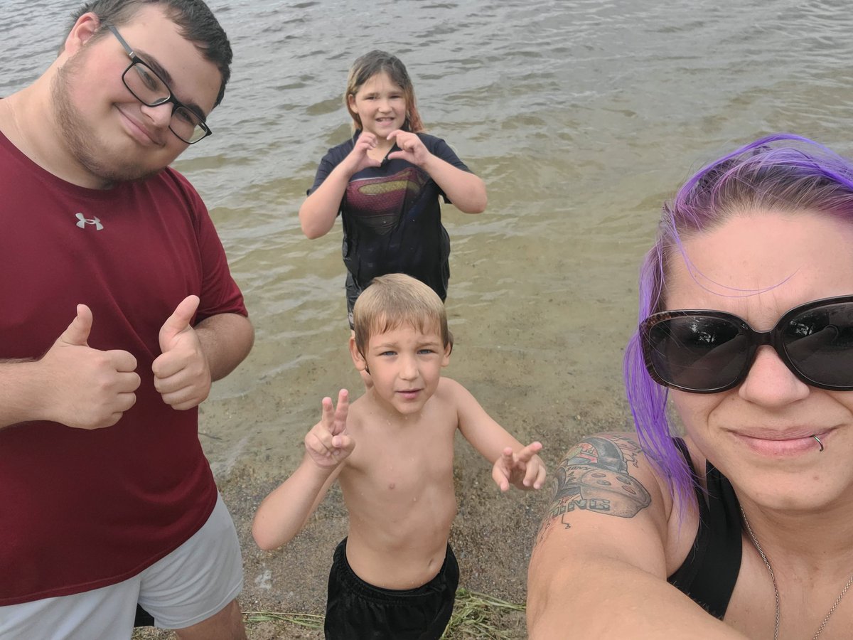 7 parks during the park roulette &amp; a surprise trip to the beach makes for a very very fun day with the kiddos!!!

Now for showers &amp; then some movie time!!