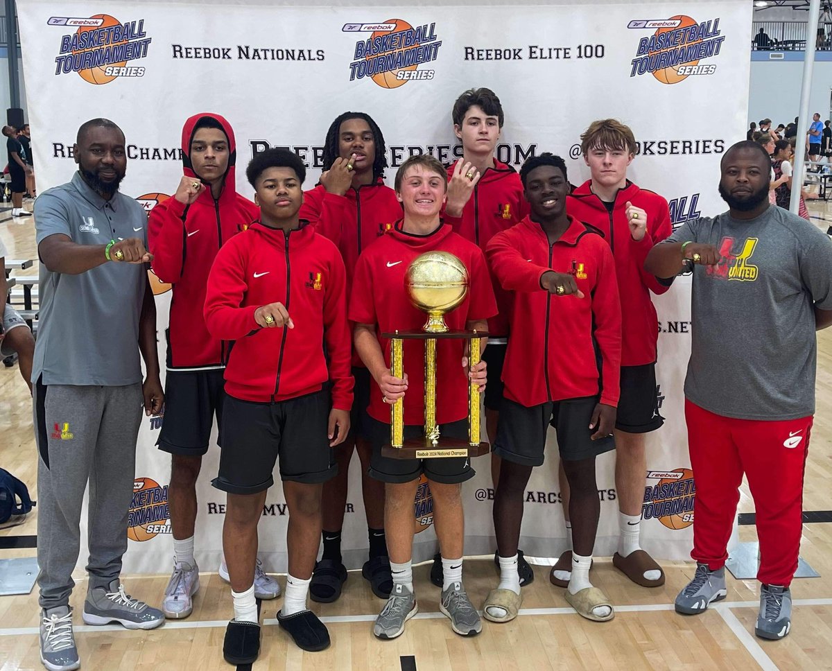 Semo United 2027 (@2027semounited) on Twitter photo Great weekend for Semo United taking first place in STL! You know you had a great weekend when your whole team gets an article!!!!! We back at it again next weekend!!!
<a href="/PrepHoopsMO/">Prep Hoops Missouri</a> Great weekend for Semo United taking first place in STL! You know you had a great weekend when your whole team gets an article!!!!! We back at it again next weekend!!!
<a href="/PrepHoopsMO/">Prep Hoops Missouri</a>
