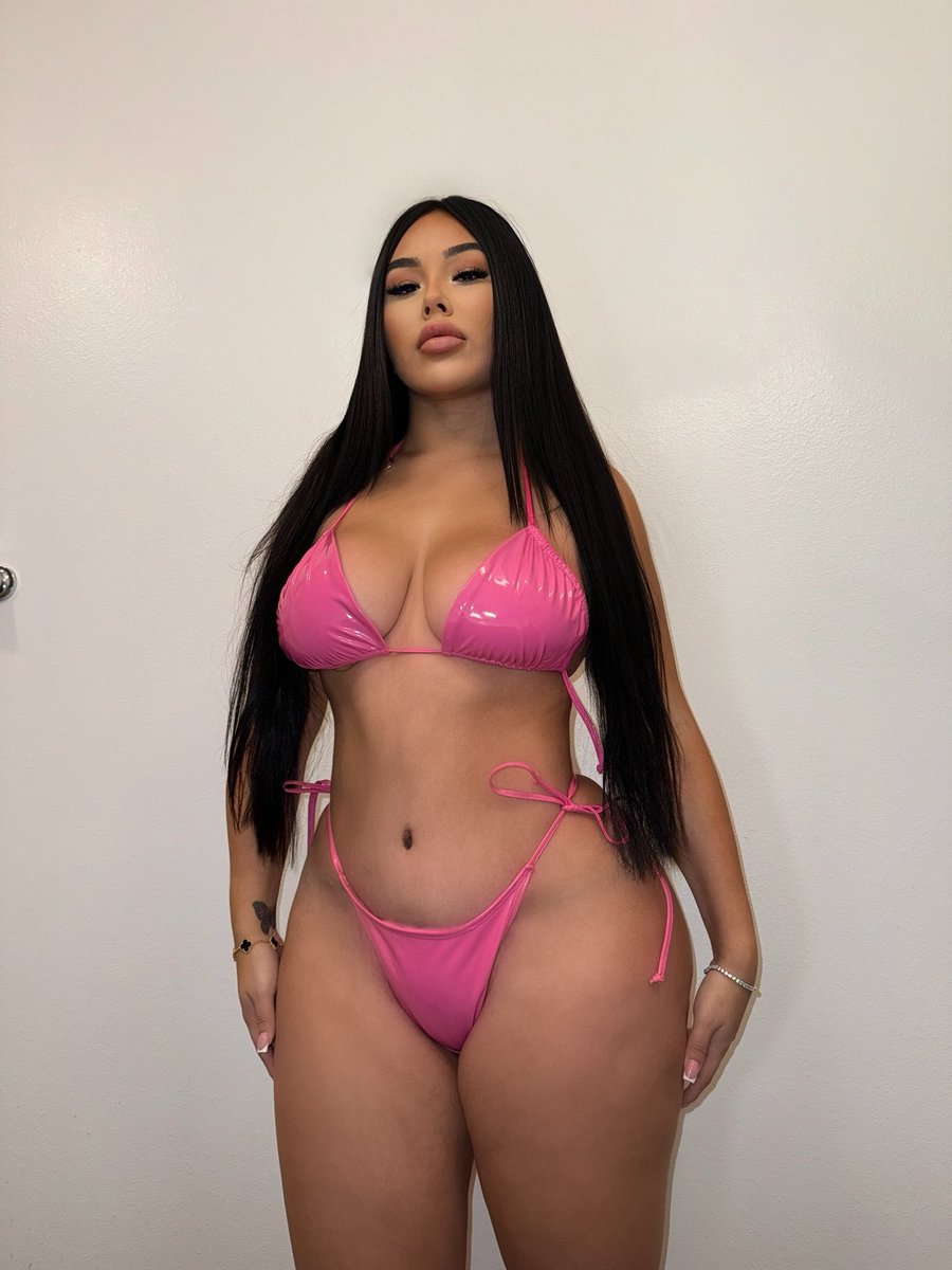 mercedesxo9's tweet image. Real Life Barbie Doll 👸🏻🩷