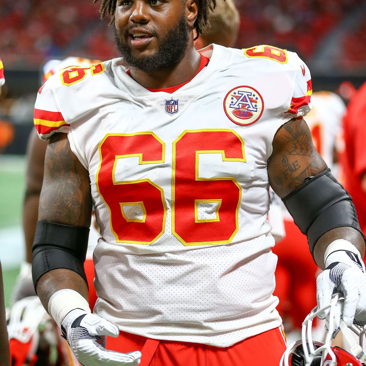 LCAFriscoFB's tweet photo. As the new S&amp;C Coach at LCA, Eagle Football is pleased to announce that SEC and NFL veteran @Kahlil_Mckenzie is the new Recruiting Coordinator for Eagle Football!

He will take our weight room and recruiting to new levels!

College Coaches, reach out to Kahlil! 

#EVERYTHING 🦅 https://t.co/YZ9h7pDdoH