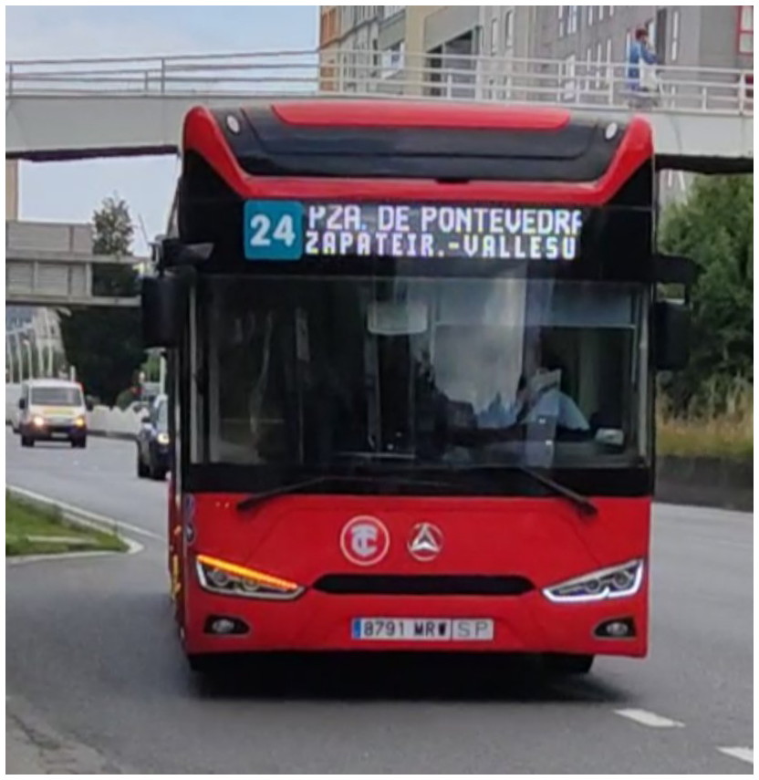 BlogBusurbano's tweet photo. @DSR1984 @TranviasCoruna @EloyTP @silcerino @_Juan53 @bus_ralo @asannei1 @UrbanDriverTC @BusCompostela @ferrol_bus @quincemil15000 @buscoruna @alfabus_europe Lunes 22/07
🔋🔌🚍
Pues parece que ha regresado el #BusEléctrico en pruebas por Coruña este lunes!
#Bus329 en la #Lín24.
Hemos visto al conductor sonriente 😃 Nos da que el #AlfabusECityE12 está causando buena impresión :)
Suma y sigue
A degustarlo, daos prisa!
#Alfabus https://t.co/9bllZSSvvF