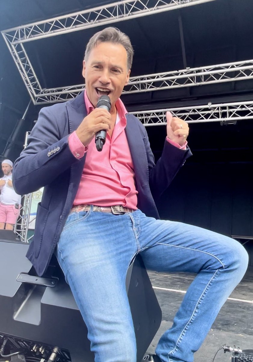 charlielovesmum's tweet photo. Chesterfield Pride 🏳️‍🌈 2024 @Tania_Saunders @lisaloon76 what a day full of fun and laughter ❤️ Great to see our favourite @iamNathanMoore as always 👼 only a few dangerous moments this time with dodgy camping 🪑 Quinny and Tracey very reserved not driving! 🤣🍻🍸lush to see D x https://t.co/57OG2de7Ky