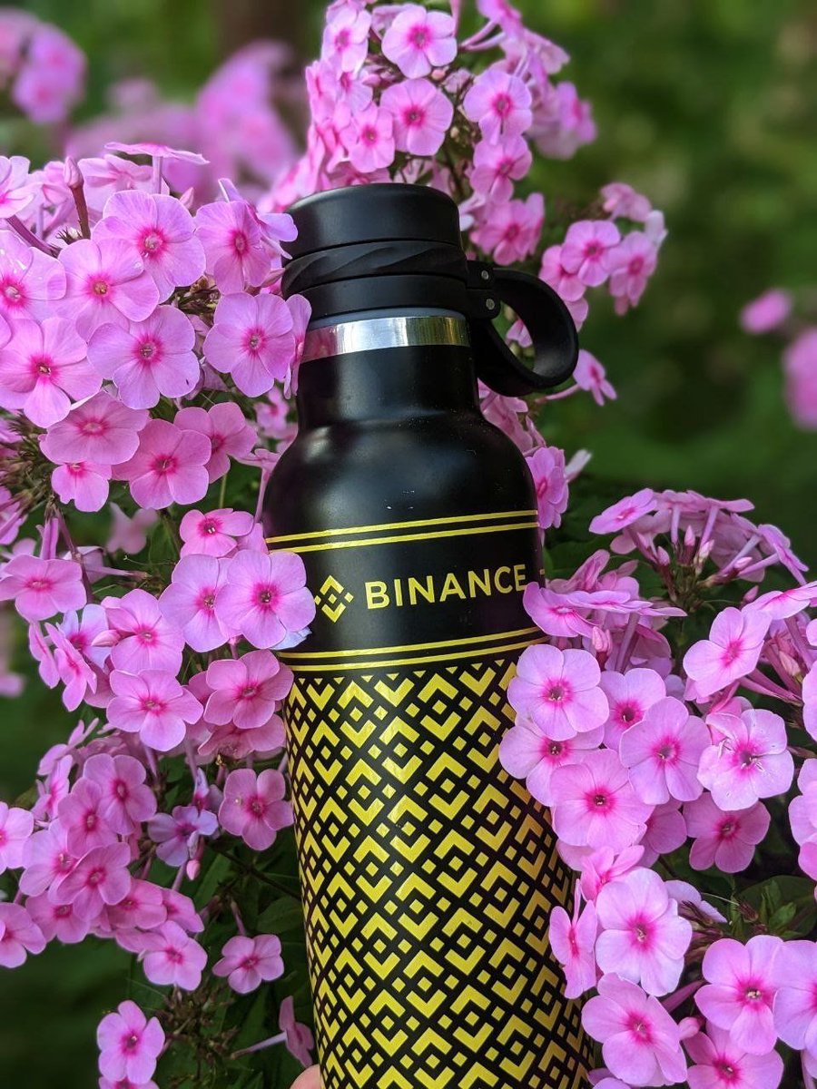 binance's tweet photo. Just stumbled upon something absolutely stunning! 

📸 @Sh_Mach https://t.co/UQq6VaekIm