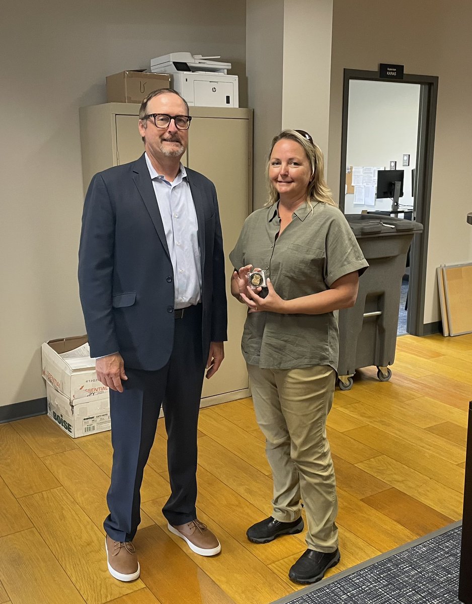 MDOCFOA's tweet image. Saginaw Probation Agent Trina Ray received a DD Coin today for going above and beyond for a client on her caseload.  Her actions saved a life and deescalated a situation for law enforcement and medical staff.  Thank you Agent Ray!  #WhatYouDoMatters #Compassion