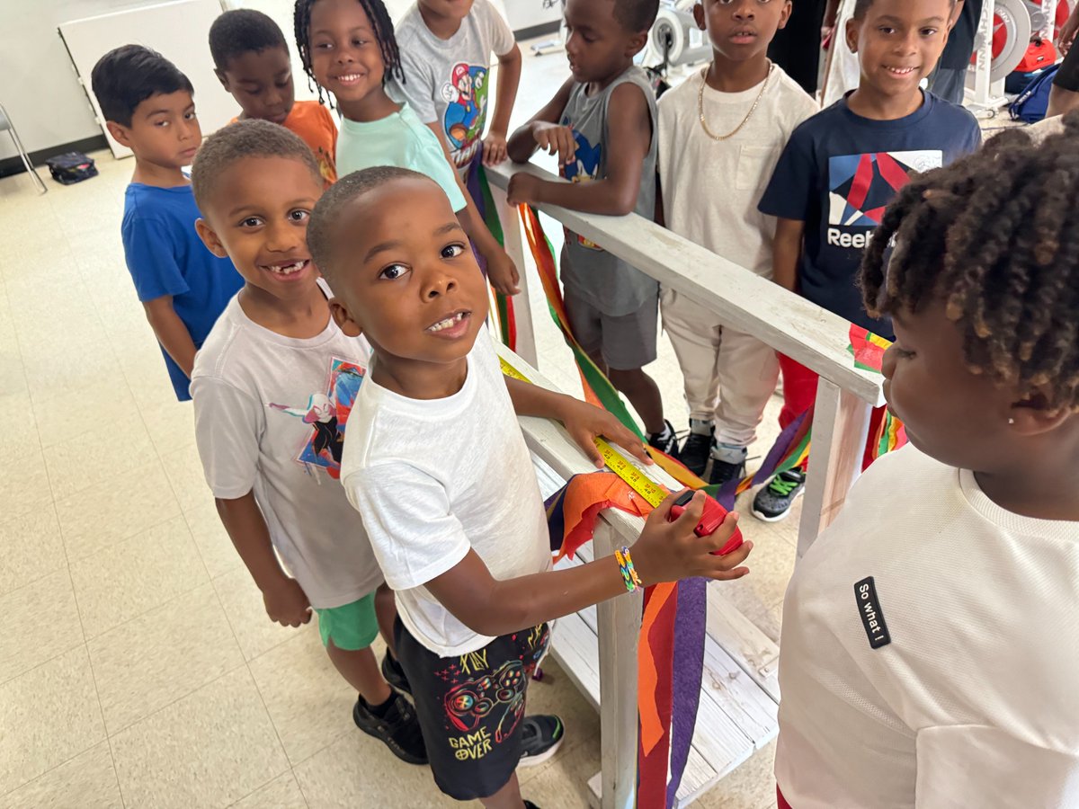 YMCABR's tweet photo. More fun at YMCA Summer Camp! YMCA Summer Camps at the Y offer the campers countless opportunities to laugh, learn, lead, make lasting friendships and have FUN! #ForYouthDevelopment https://t.co/YcE72jGEnC