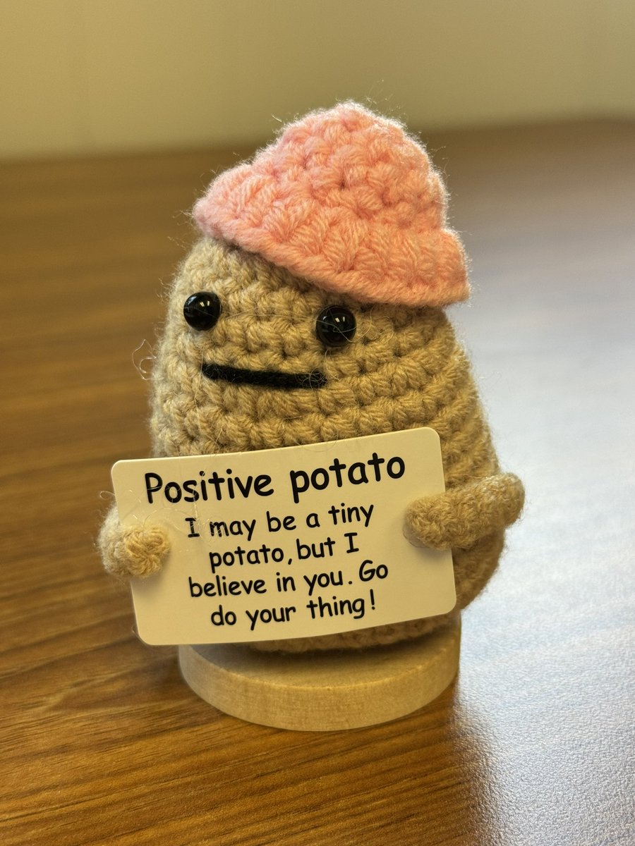 I found this on my desk today ♥️