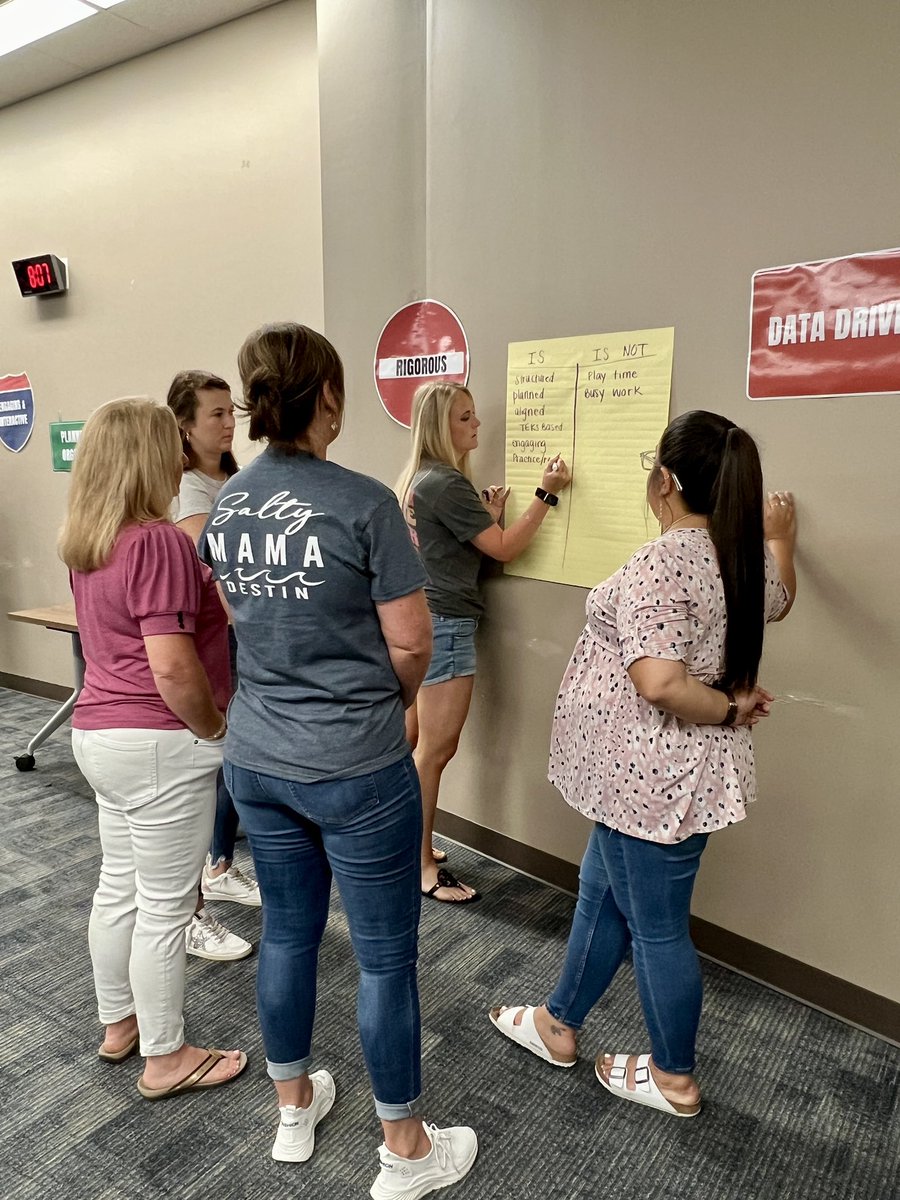 Melanie Gonzales tweet media