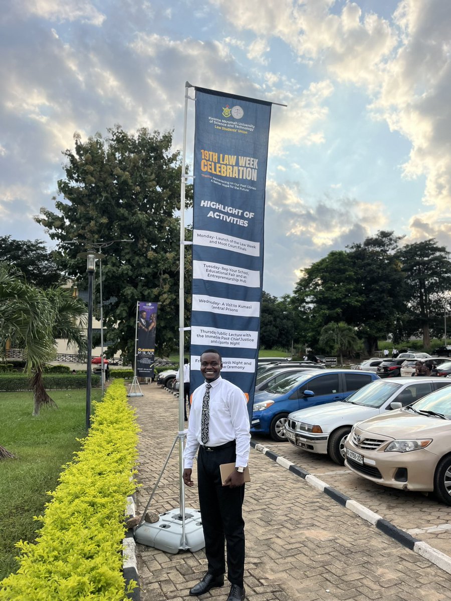 _AgyeiGyebi's tweet image. The faculty of law under the college of humanities and social sciences week’s celebration begins today⚖️. 
Black and White Monday 🤌🏾⚫️⚪️
#LawWeek