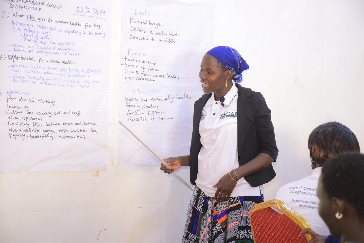 OxfaminUganda's tweet photo. 📢TODAY

What women discussed in #WomensClimateLeadership Training!

📌Probing to understand:

1⃣Situations when #women feel they are leaders in climate change issues
2⃣Opportunities
3⃣Weaknesses
4⃣Barriers to Women Leadership
5⃣Strength of #womenleaders in climate change issues https://t.co/LUFm5dtUkr