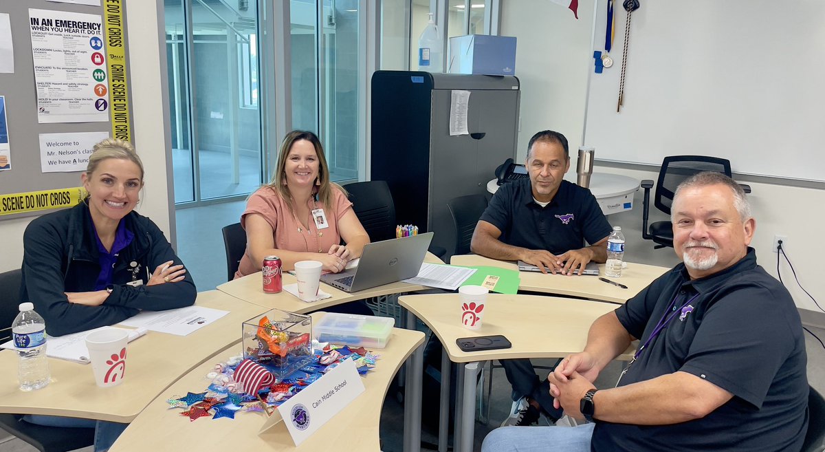 Megan Gist tweet media