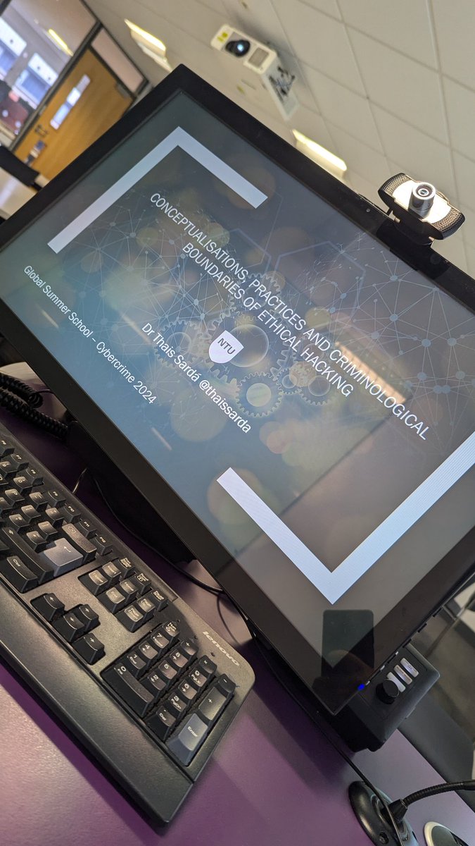 Thais Sardá tweet media