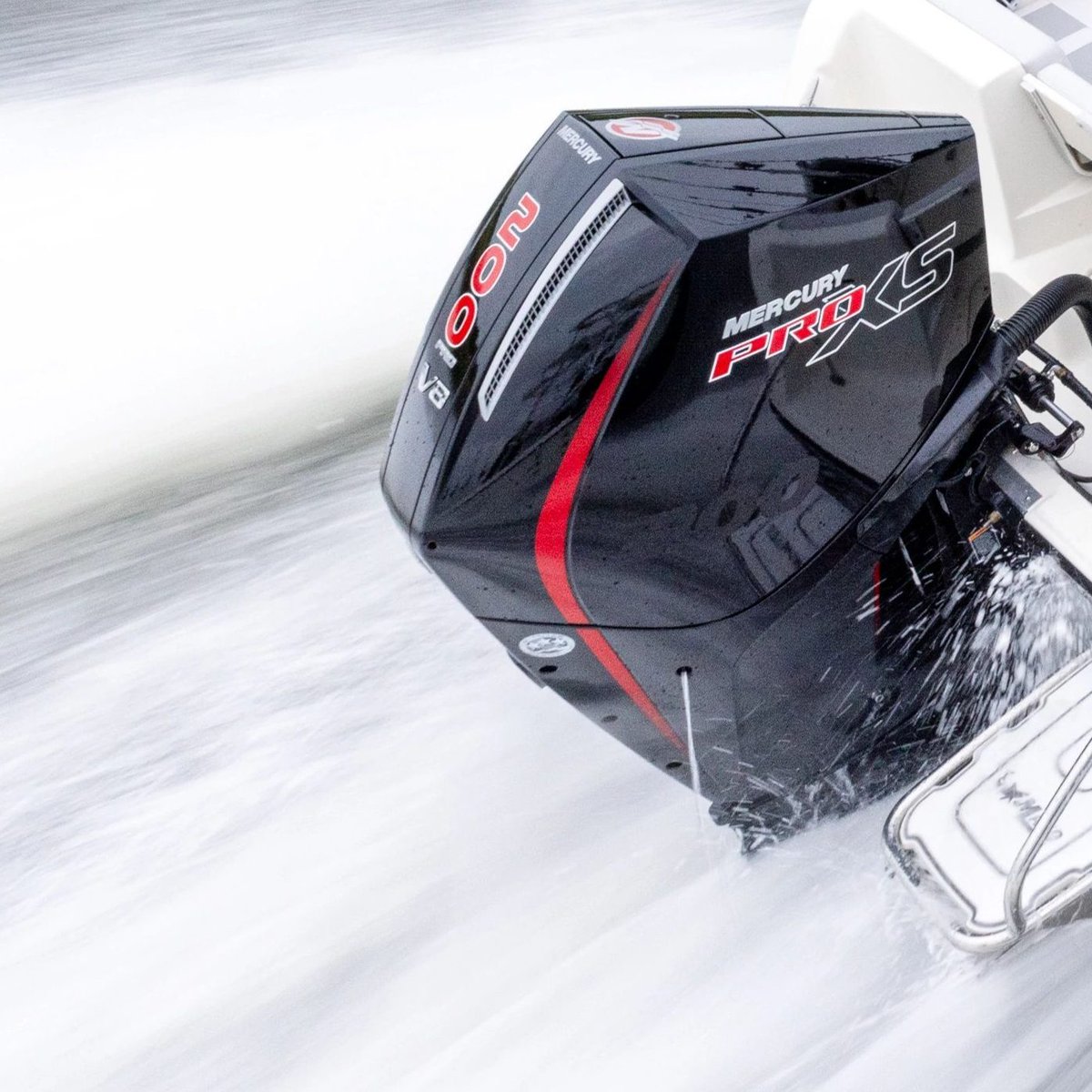 MercuryMarine's tweet photo. Forget lucky. Be fast.

Learn more about Pro XS outboards: https://t.co/NO5NJUqiIz

#GoBoldly #ProXS #Fishing https://t.co/G6r4lfJH28