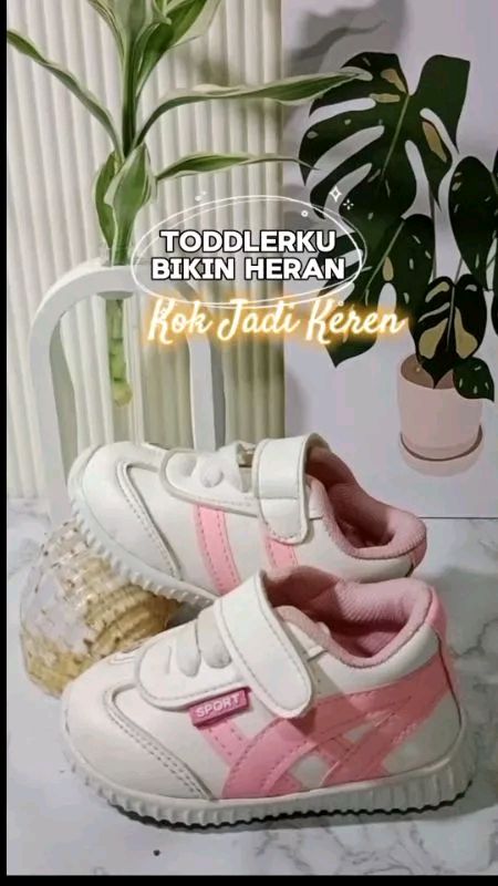 _AuliaFitri_'s tweet photo. Ayo, lihat videoku di Shopee Video!  https://t.co/jFxPHPNV0S https://t.co/9LtuHmHjAW