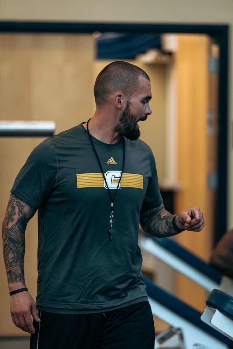 He brings the 𝐉𝐔𝐈𝐂𝐄 🧃 - Happy Birthday to our Strength and Conditioning Coach <a href="/PacittiPOWER/">Gerry Pacitti</a> 👊🏼