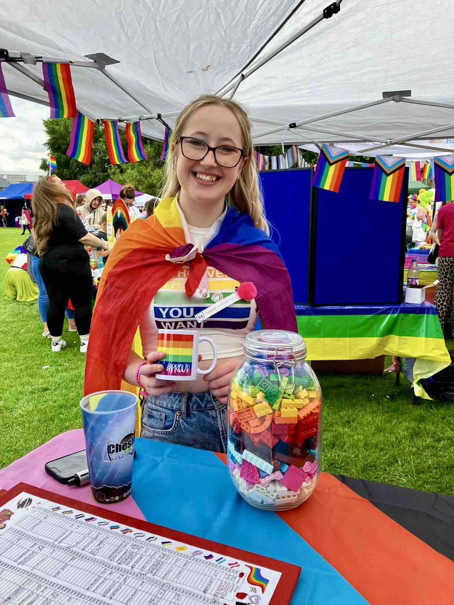 Our school nurses and colleagues from our @lgbt_DCHS staff network, <a href="/yshmderbys/">Your Sexual Health Matters</a> team and suicide prevention team all had a wonderful day at Chesterfield Pride ☀️🏳️‍🌈

Thank you to all our #TeamDCHS colleagues who attended to help out and everyone who visited our stands on the day!
