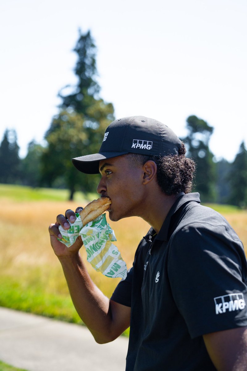 UnderratedGolf's tweet photo. PERFECTLY CRAFTED.
@SUBWAY is back again this season to provide our players with nutrition on the course. Comment your favorite sandwich or wrap!
#SubwayPartner #UGTour #Golf https://t.co/N3tKfdxJ9X