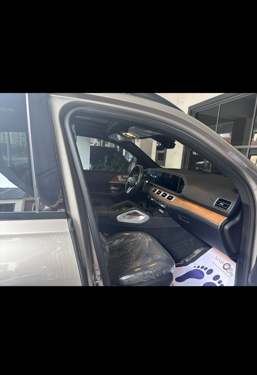 Sam52680429's tweet photo. GLE 450 2020 model 54k mileage
Buzz me if interested 100m https://t.co/vRVgZZX3d7