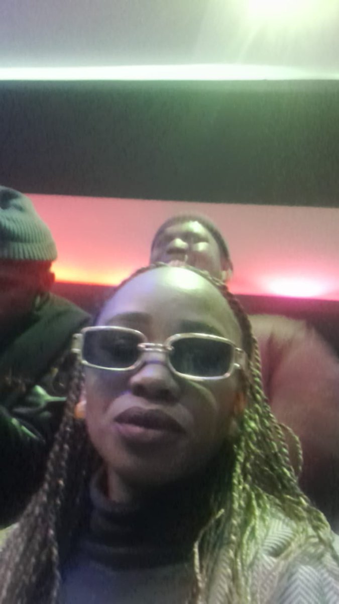 ManE_Makhema's tweet photo. X people, please help us find my wife.
She was last seen Saturday night in town at Small street Bloemfontein

#MISSINGPERSON #smallstreet
#BLOEMFONTEIN https://t.co/Lgl1Nn59if