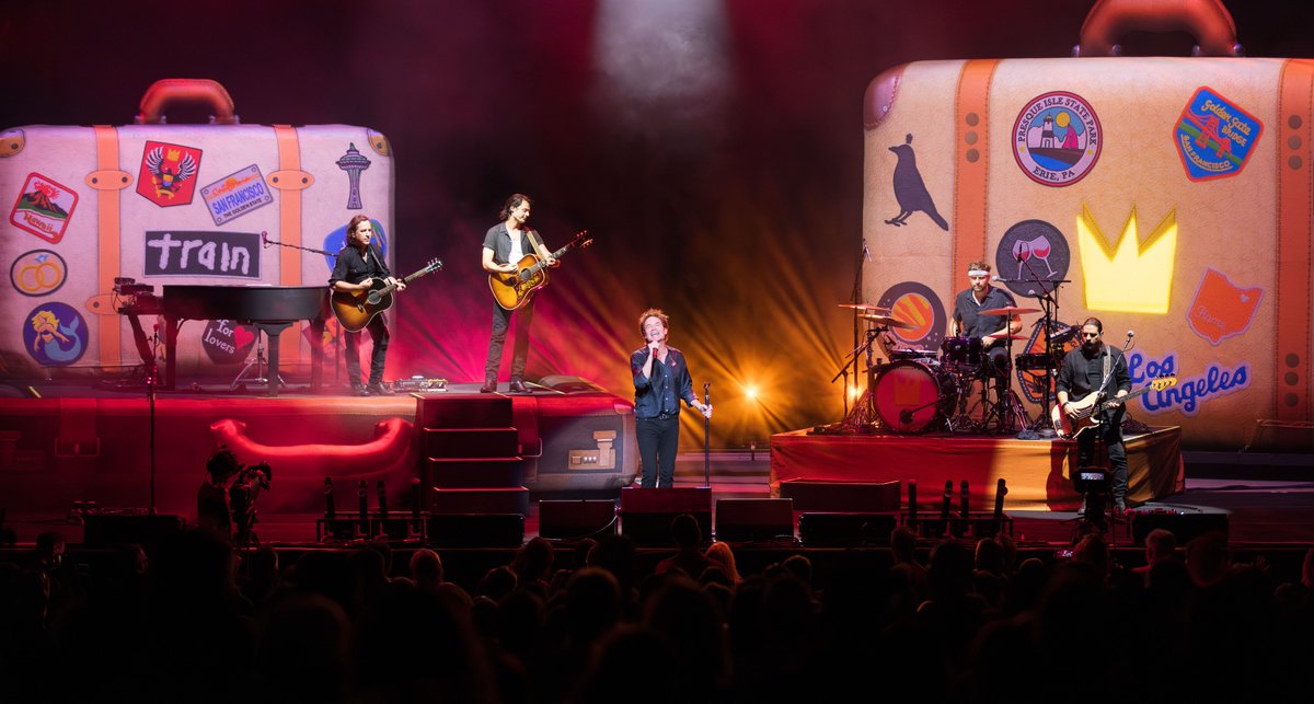 reelwavemedia's tweet photo. Thanks to @train for inviting me back to shoot them in Tinley Park, IL with @kcreospeedwagon https://t.co/tSw6hI5MTs