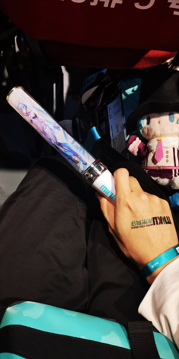 忘记发了 永远喜欢Miku♡