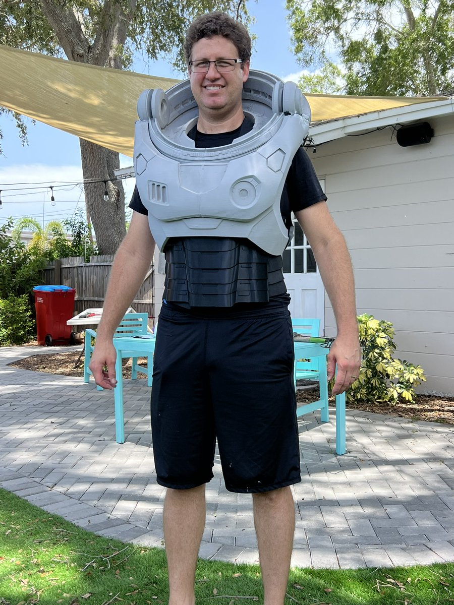 BuzzKnightyear's tweet image. This is getting really intense now!! Glad the stitch for the lower back being replaced by another ab piece worked really well. Still more bits to assemble and test out before sanding and paint phase begins!