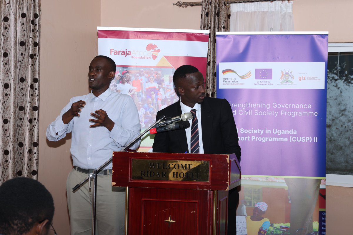 FarajaAfricaFdn's tweet photo. @Parliament_Ug @nemaug @EUinUG @giz_uganda @NYPUganda @CUSP_Uganda @actionaiduganda @vijanacorps @AgendaGenius “A report from the IGG's office stated that we lose over 9 billion a year and 1 Million per hour due to corruption! We need to benchmark countries like Rwanda and inquire how they handle corruption." Hon. Timothy Ngabo
#YouthParliamentUG https://t.co/l8jk8x8CPY