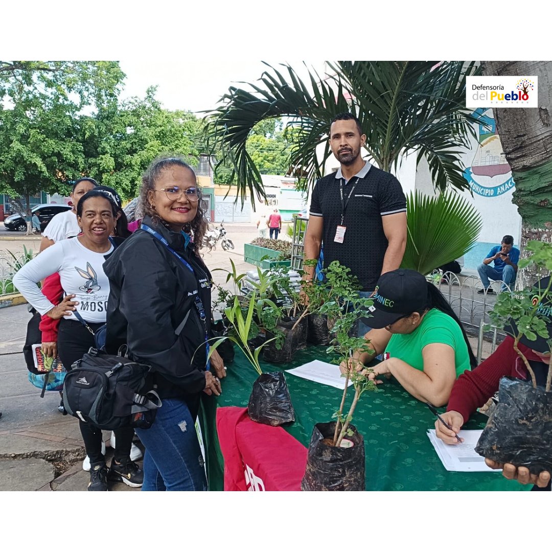 DdP Anaco: la Defensora Municipal Msc. <a href="/NilkaLara/">M.Sc. Nilka Lara</a> y el funcionario Abg. Aaron Briceño participaron en la actividad Adopta una Planta, realizada por el Ministerio del Poder Popular para el Ecosocialismo.
<a href="/Defensoria_Vzla/">Defensor del Pueblo</a>
<a href="/MinecOficial/">MinecOficial</a>