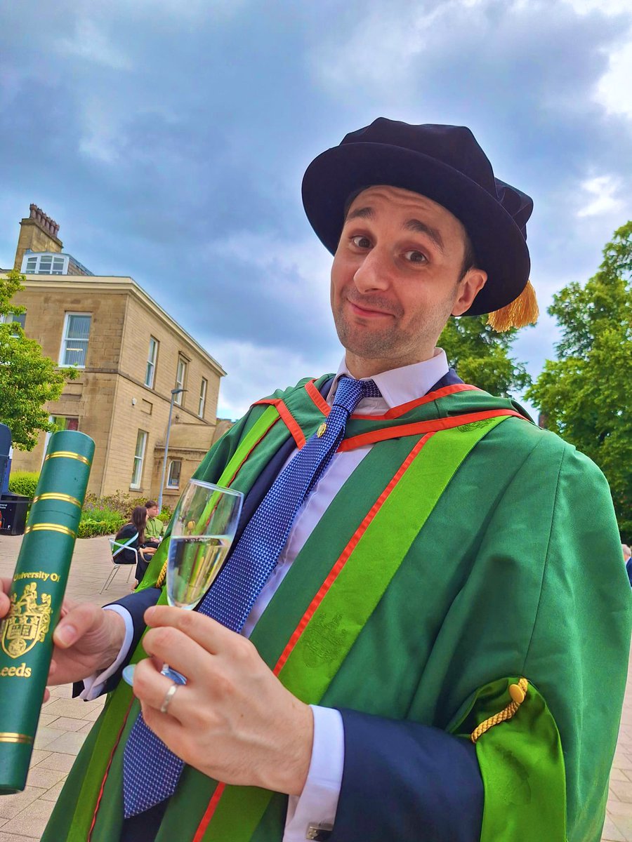 Proud to share that I received my PhD today from the University of Leeds! My research focused on trial designs to incorporate the complexities of surgery. Excited for what’s next! #PhDone #surgicaltrials