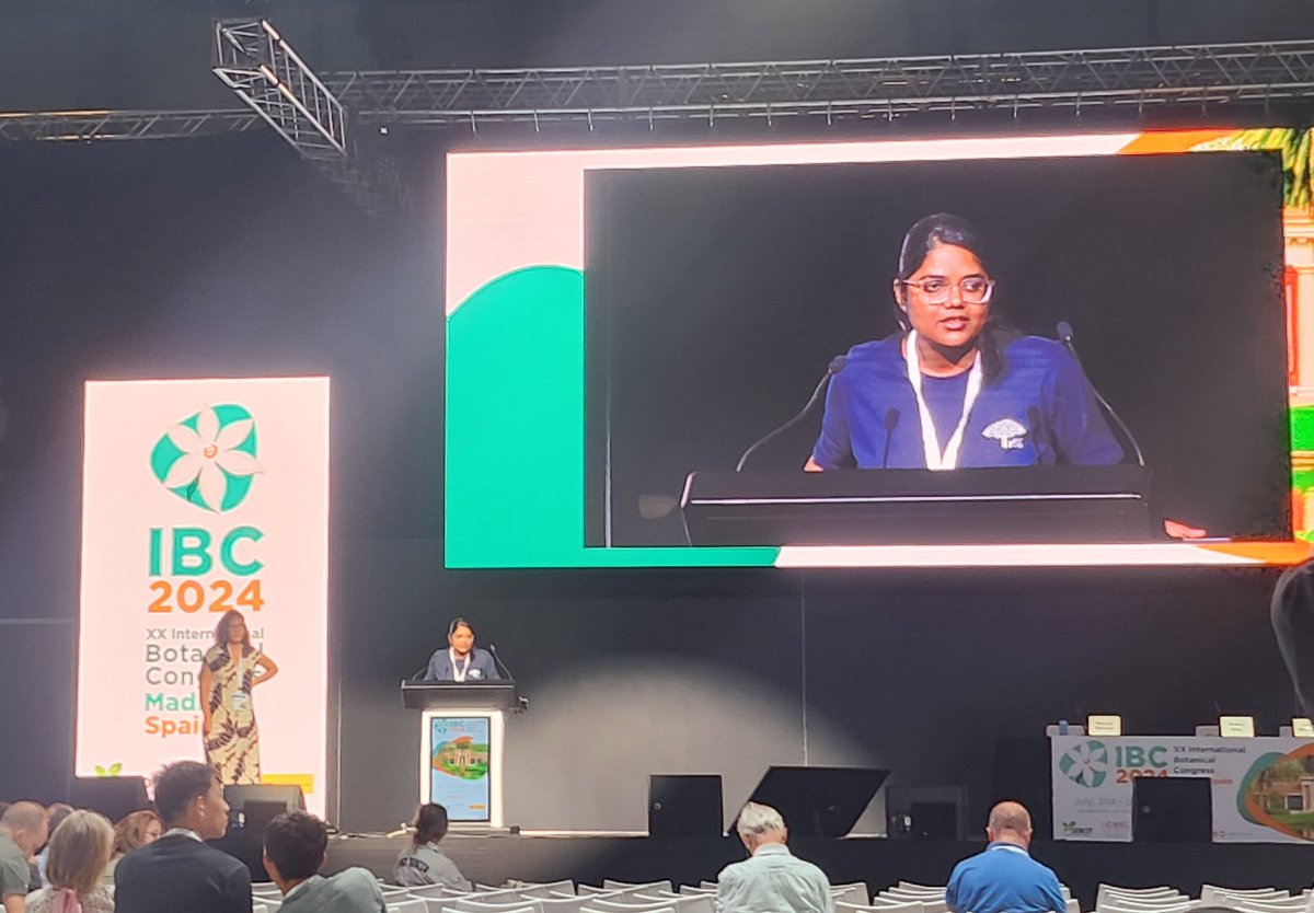 vinita_gowda's tweet photo. Day 1:
1 out of 7 talks down!
@TrEE_Lab started it's #IBC2024 talks with @yadav_rituu and #Globba #Zingiberaceae !!
Yay 🎉🥳
@iiserbhopal @serbonline @CSIR_IND https://t.co/5V0yH2l8RT
