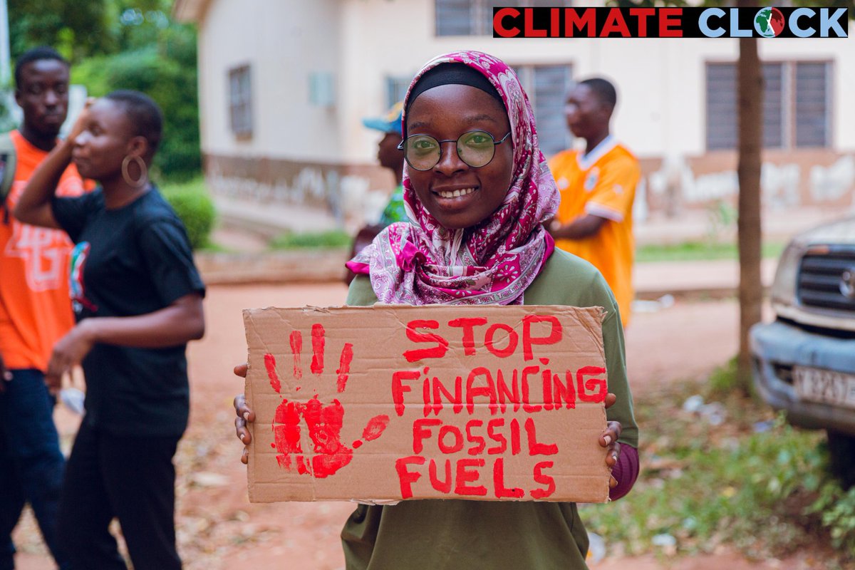 LogboMariam's tweet photo. CLIMATE EMERGENCY DAY

J'ai eu le plaisir de participer à la conférence des jeunes sur les énergies renouvelables et l'urgence climatique ce samedi 20 juillet à l'université d'Abomey-calavi organisé par #ClimateclockBénin.

#ActInTime
#ClimateClock
#ClimateEmergencyDay
#4Years https://t.co/N21hXjCKby