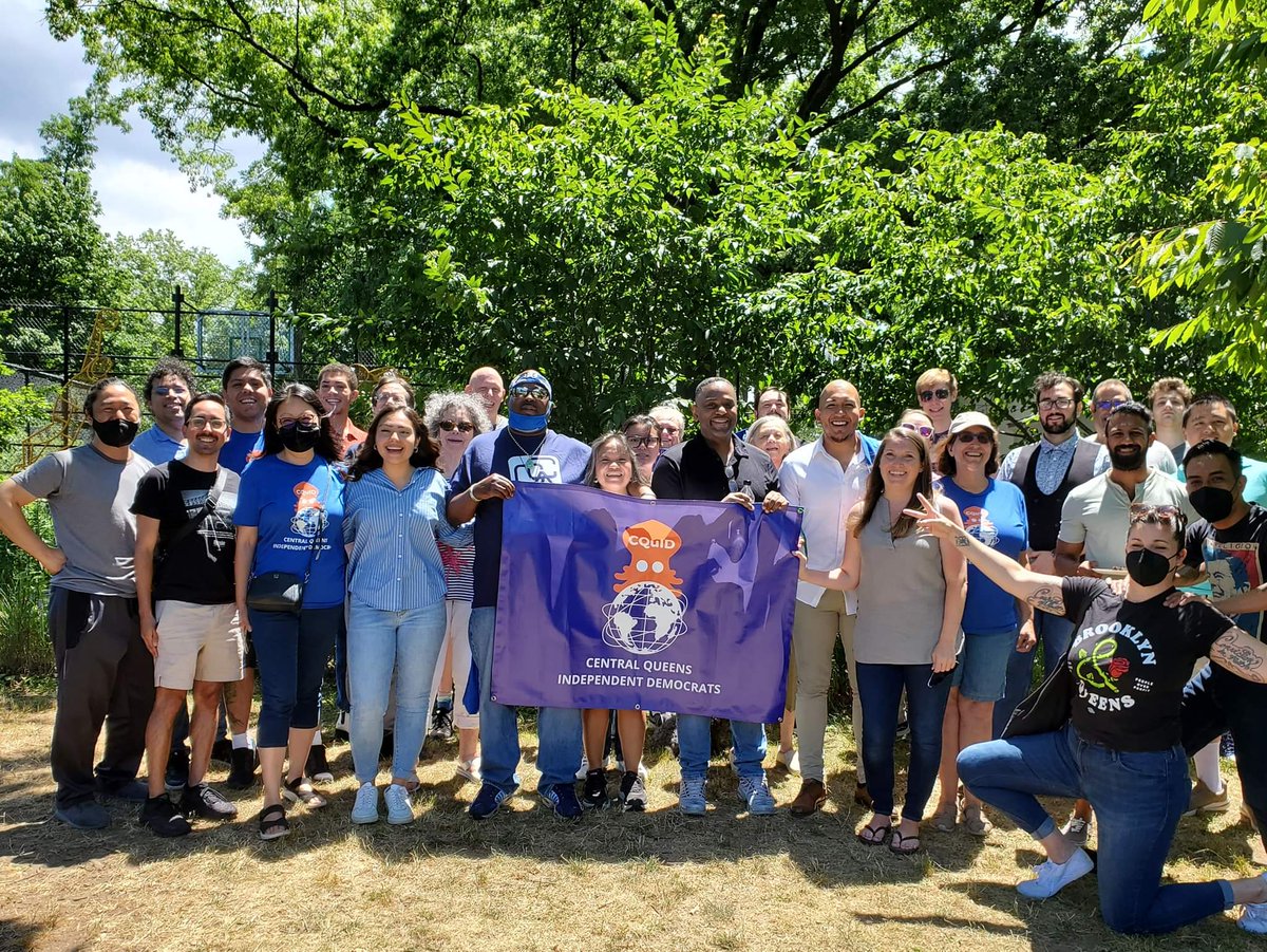 mariteskaufer's tweet photo. 106 days until Election Day! Let's stay disciplined and focused &amp; organize for the home stretch!! There's a @CQUID718 meeting tonight from 8-9 PM. Email info@cquid.org for the Zoom meeting link https://t.co/DW2qo9r0jM